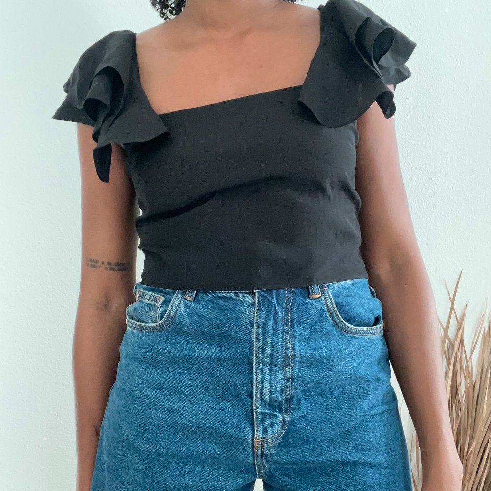 Vince ruffle sleeve linen top